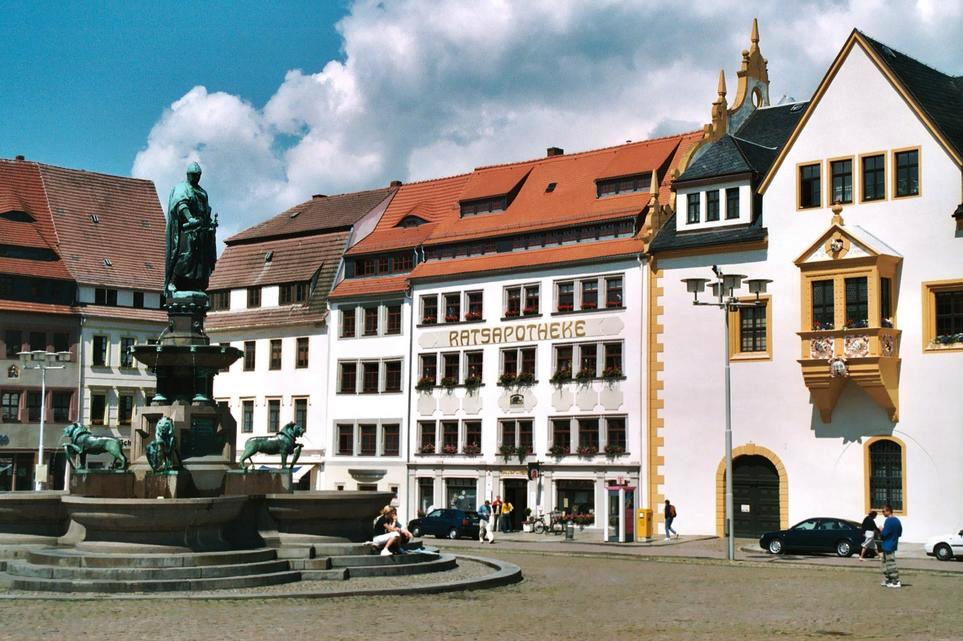 Apotheke" zum schwarzen Elephanten", Apotheker Caspar Henning, Freiberg Erzgebirge.