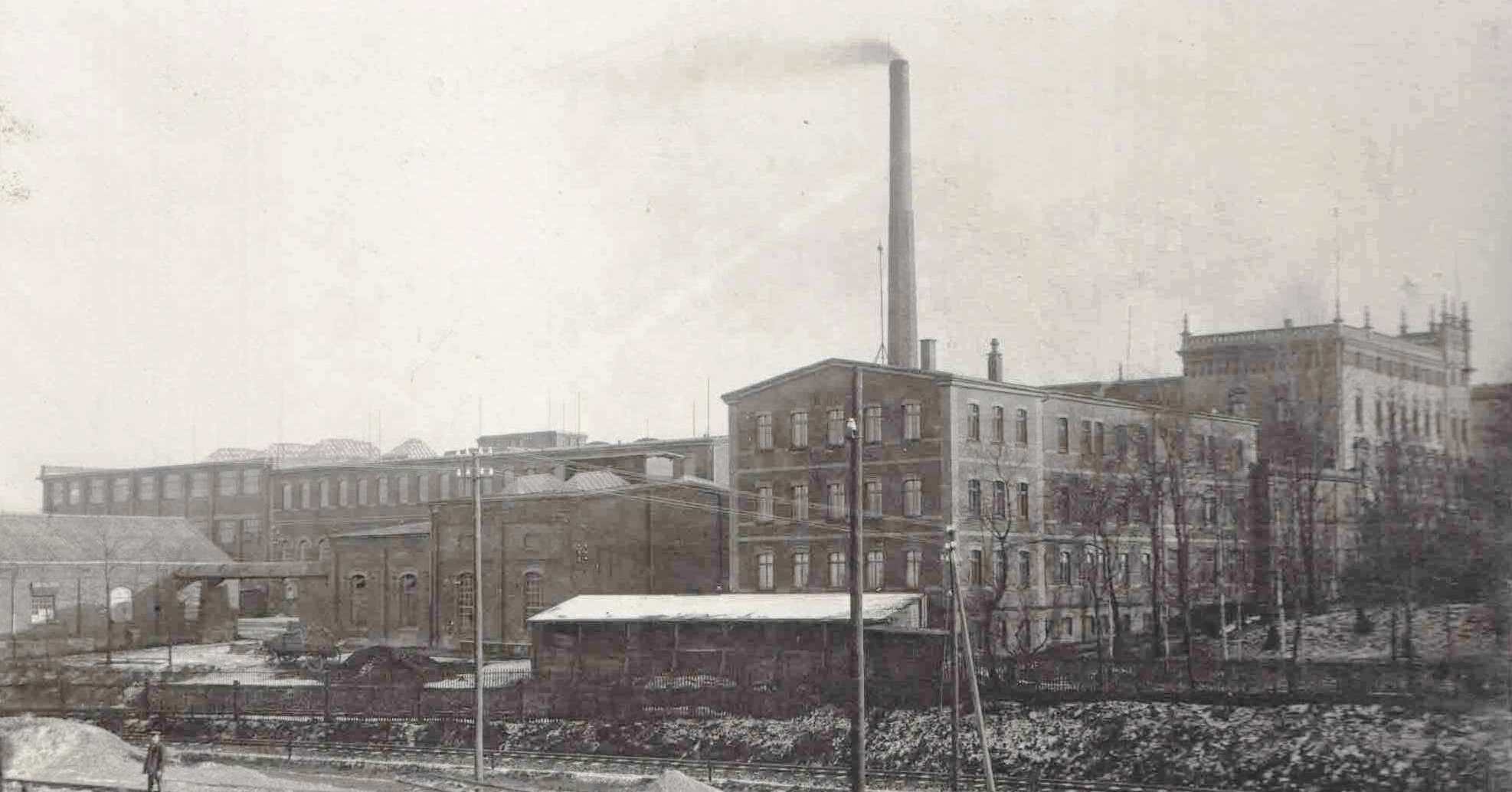 Familienforschung Schneider/ Oertel: Gardinenfabrik Oertel und Co. in Falkenstein, Sachsen.